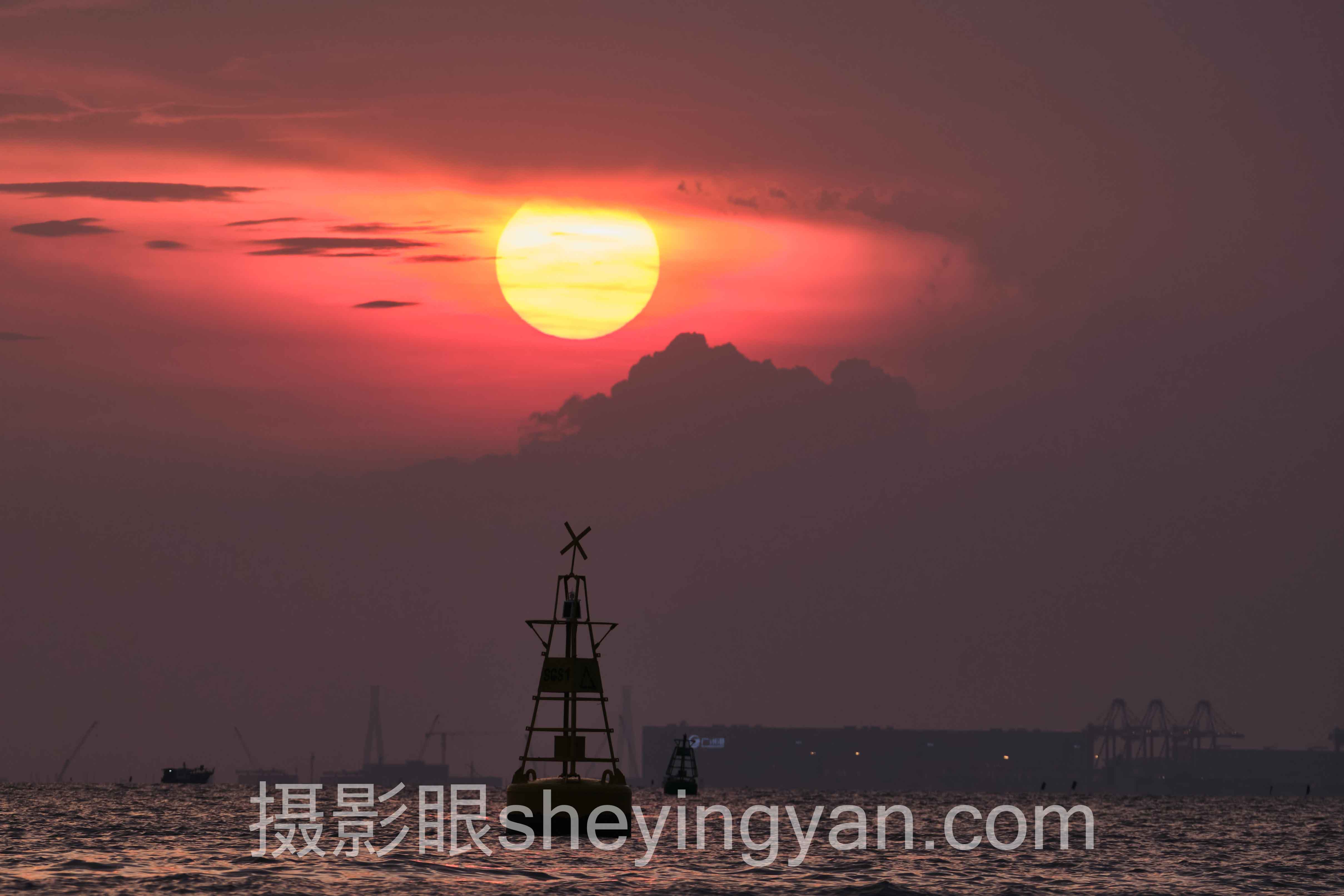 买相机还是买镜头深度分析：现状、挑战与未来趋势